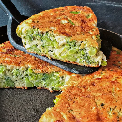 Cheese and broccoli tart - made in a frying pan