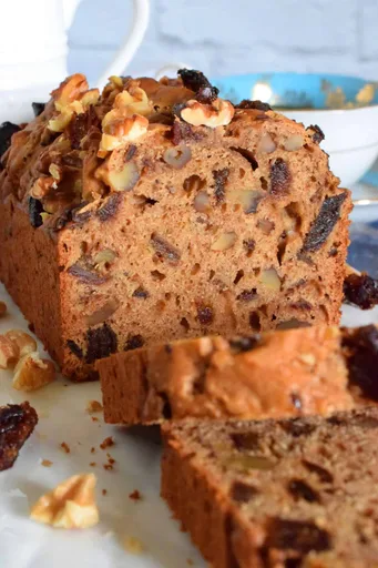 Date Walnut Loaf
