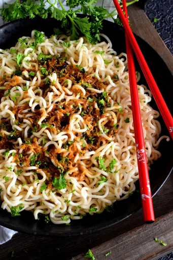 Garlic Ginger Sesame Soy Noodle Sauce