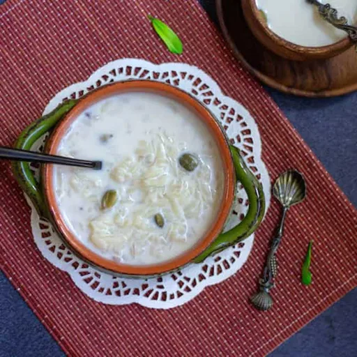Aval Payasam | Poha Kheer | Flattened Rice Pudding