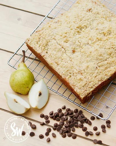 Pear Crumble Cake with chocolate chips