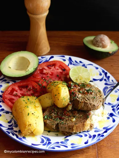 Sudado de Posta (Beef Round Stew Recipe)
