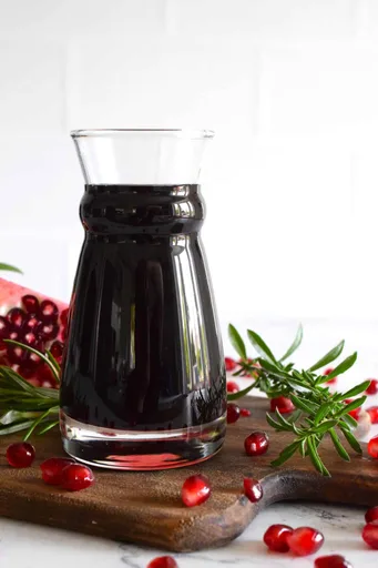 How to Make Pomegranate Molasses