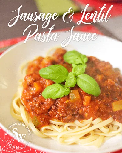 Pasta con salchicha y lentejas