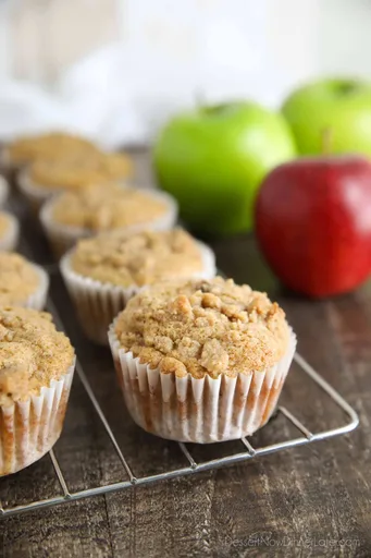 Apple Cinnamon Muffins