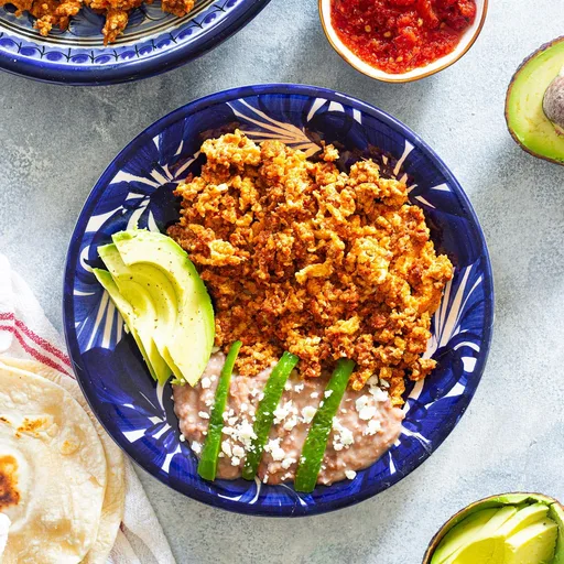 Huevos con chorizo
