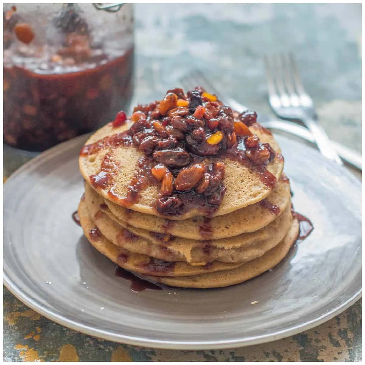 Panquecas veganas de farinha de mandioca