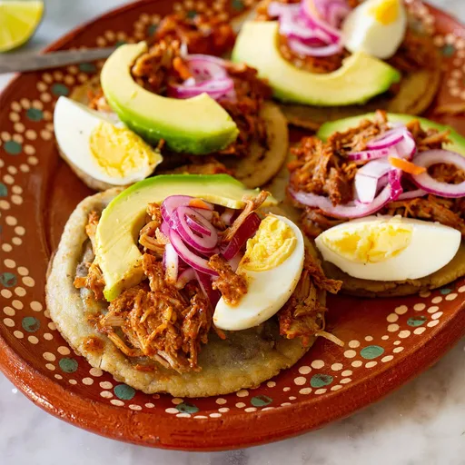 Panuchos yucatecos