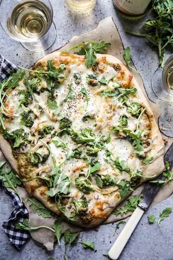 Easy Green Goddess Chicken Pizza