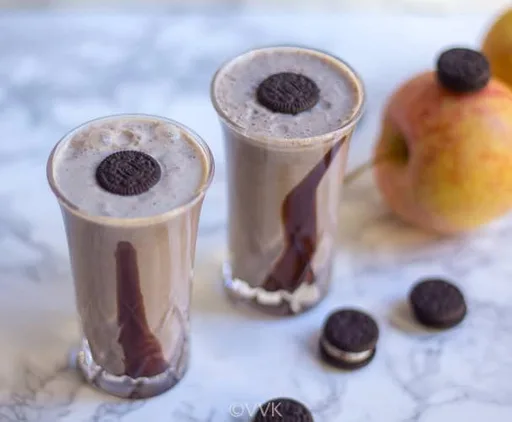Oreo Apple Milkshake