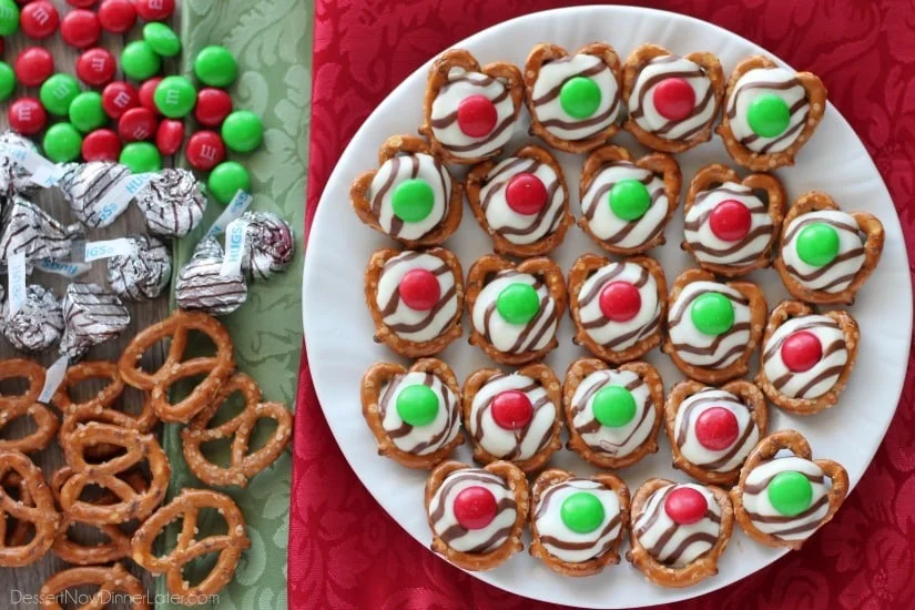 Christmas Pretzel Hugs