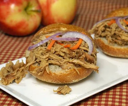Apple Bourbon Pulled Pork Sliders