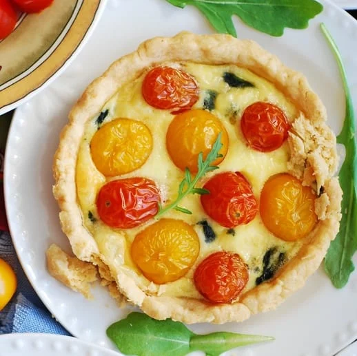 Breakfast Mini Tart Shells with Eggs, Gouda Cheese, Spinach, Grape Tomatoes