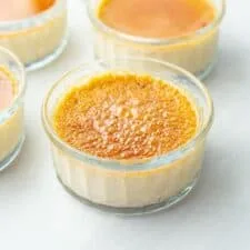 Eggnog crème brûlée recipe