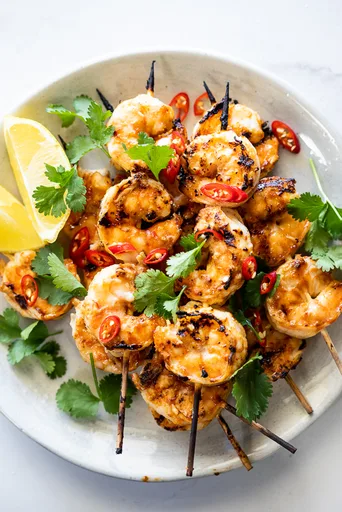 Brochetas de Gambas Picantes al Ajillo