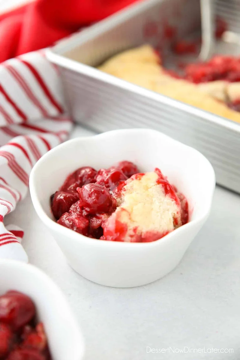 Easy Cherry Cobbler