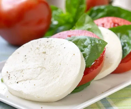 Insalata Caprese (ensalada Caprese)