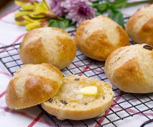 Petits pains en croix