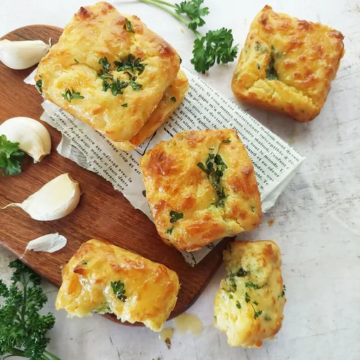 Garlic Bread Muffins - No Yeast