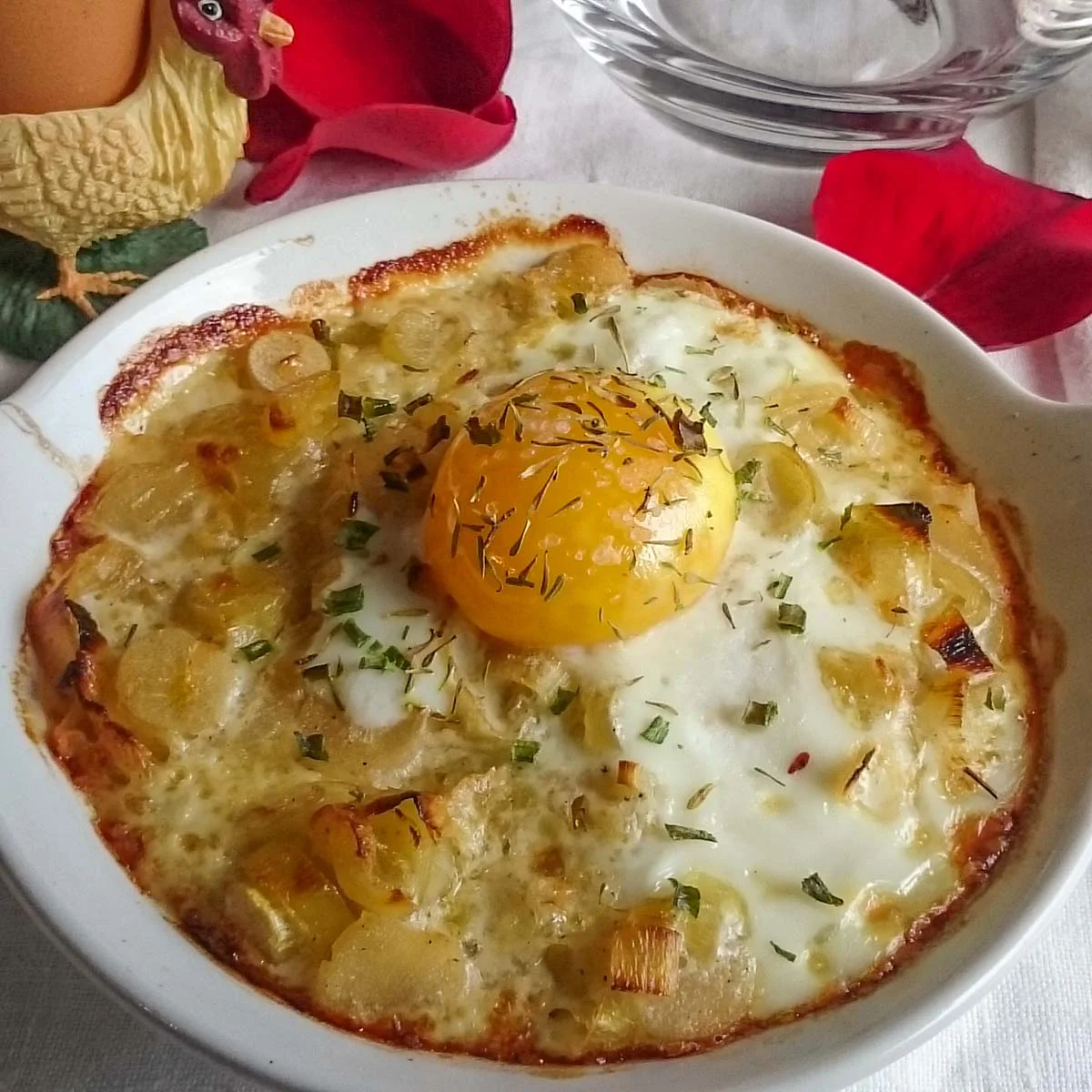 Baked Eggs with Leeks (Italian Uova in Cocotte Recipe)
