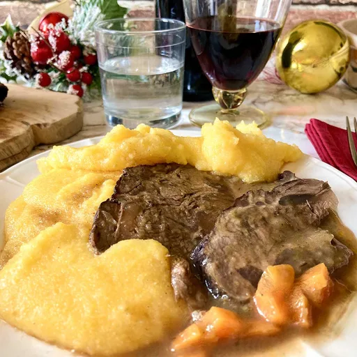 Brasato al Barolo (Italian Beef Stew With Barolo Wine)
