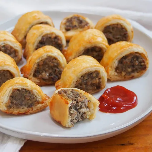 Haggis sausage rolls