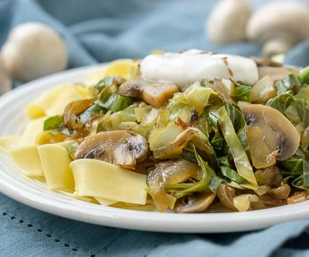 Polish Cabbage and Noodles (Lazanki)
