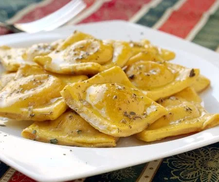 Raviolis de calabaza con estragón