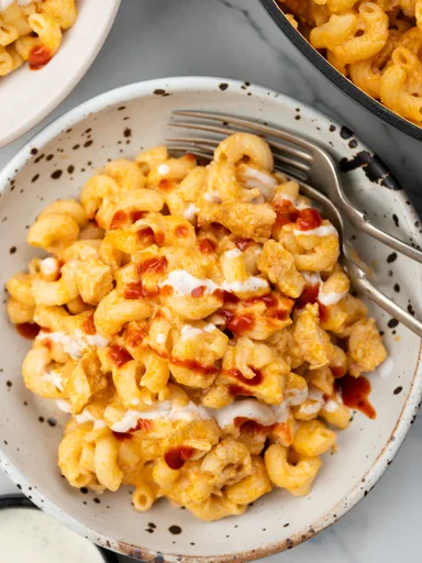 Buffalo Chicken Mac and Cheese