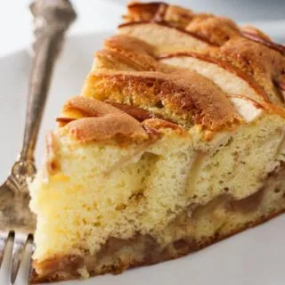 Sharlotka (pastel de manzana ruso)