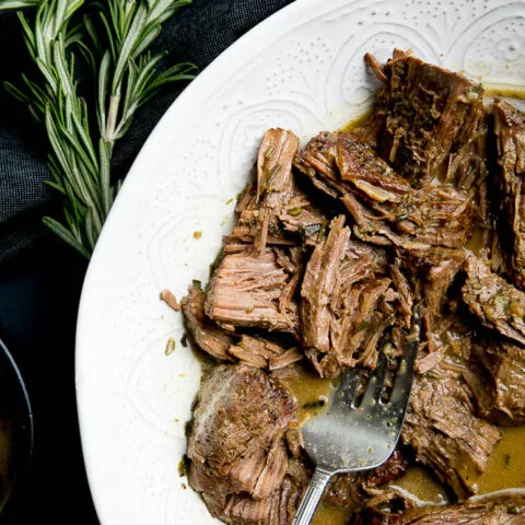Carne asada a presión con salsa