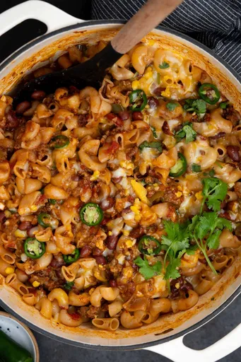 One pot Chili Mac and Cheese
