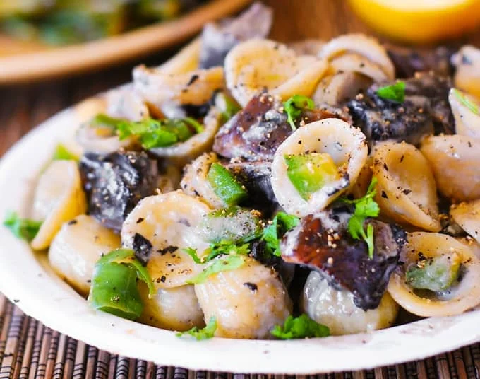 Orecchiette Pasta with Portobello Mushrooms and Green Bell Peppers