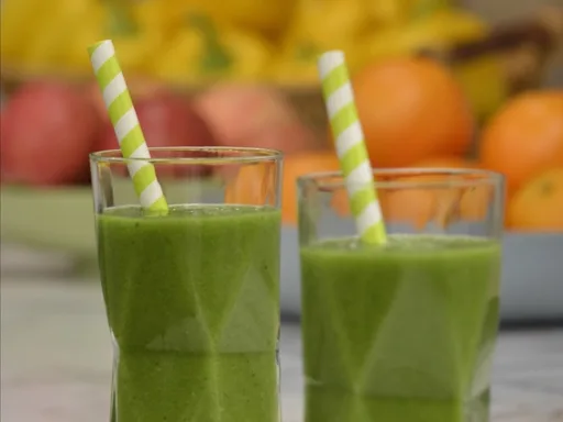 Batido de col rizada de Katie