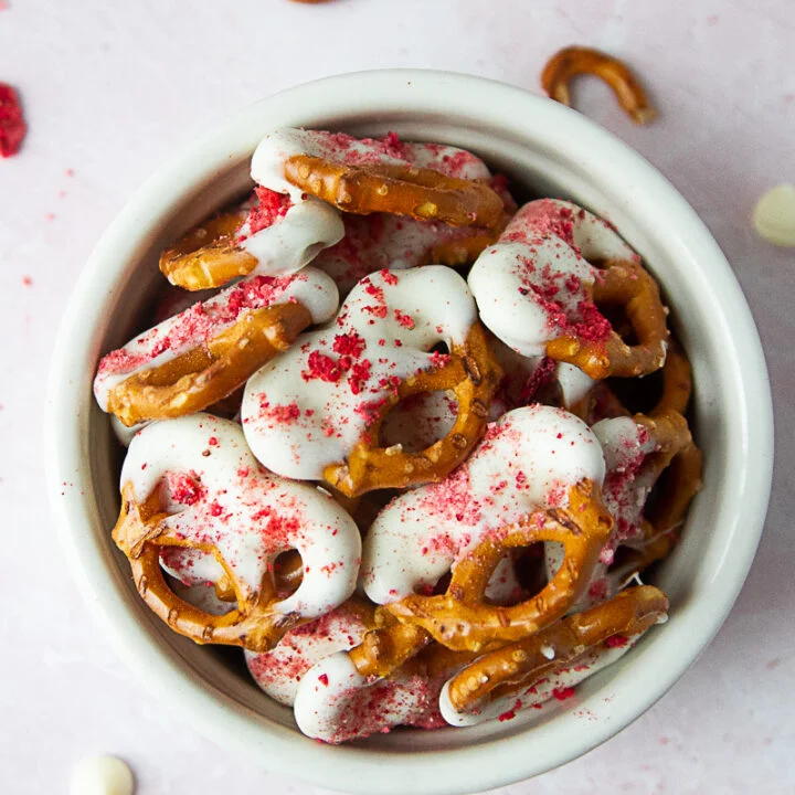 White Chocolate Pretzels Recipe