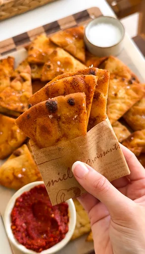 Hot Harissa Pita Chips