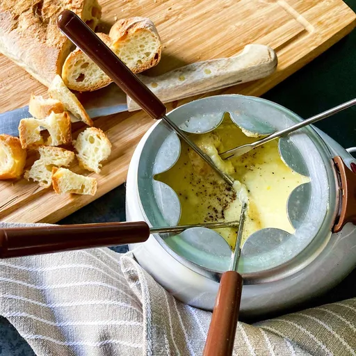 Authentic Italian Fondue Recipe (Fonduta alla Valdostana)
