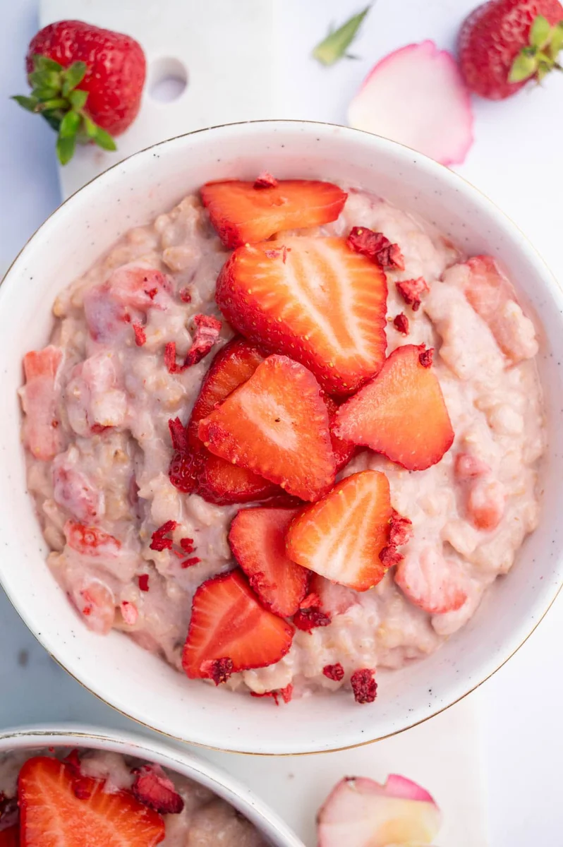 Oatmeal Toppings (50+ ideas)