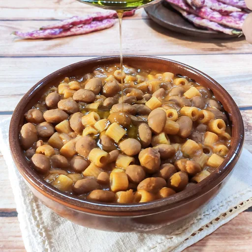 Pasta e Fagioli (Italian Pasta and Beans Soup)