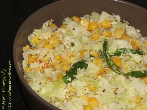 Cabbage senaga pappu kura o muttaikose kadalai paruppu thoran o poriyal