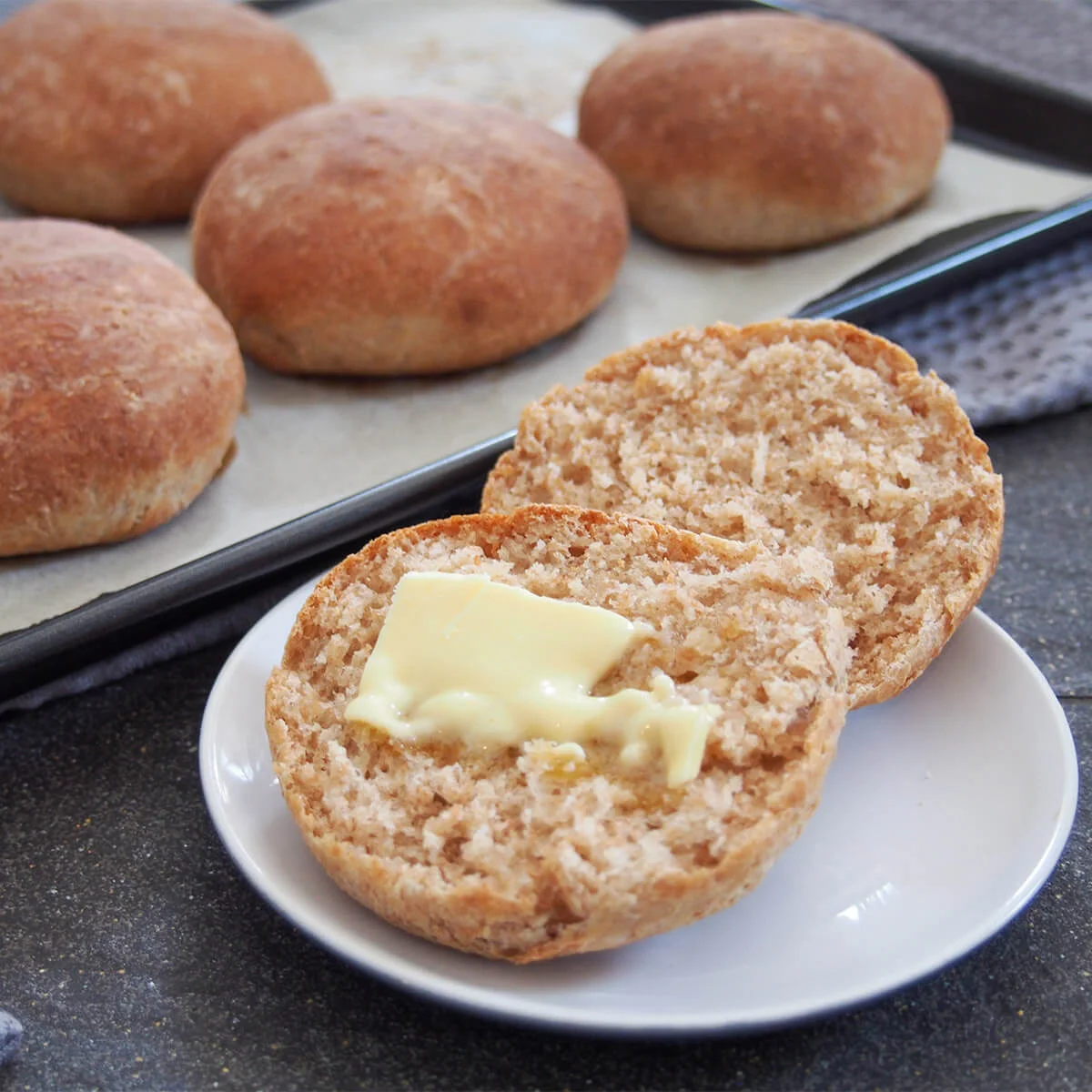 Spelt rolls