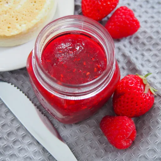 Mermelada de fresa y frambuesa