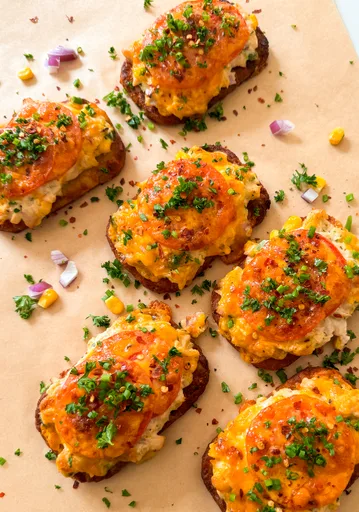 Tortitas de patata con atún y fundido de queso