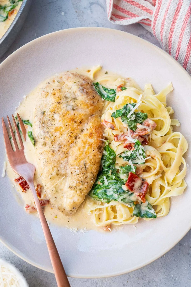 Tuscan Chicken Pasta
