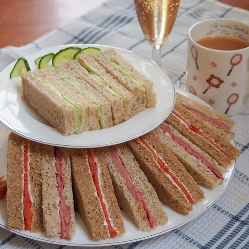 Sándwiches de té tradicionales ingleses