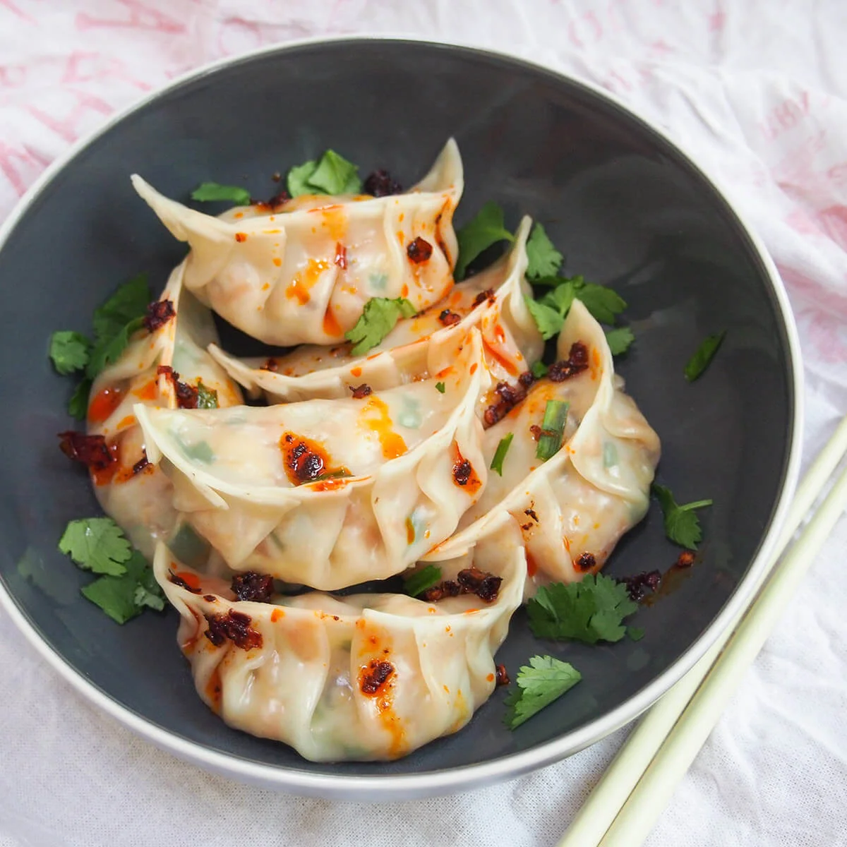 Vegetable dumplings (jiaozi)