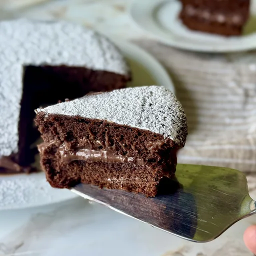 Torta 900 (Pastel de crema de chocolate italiano)