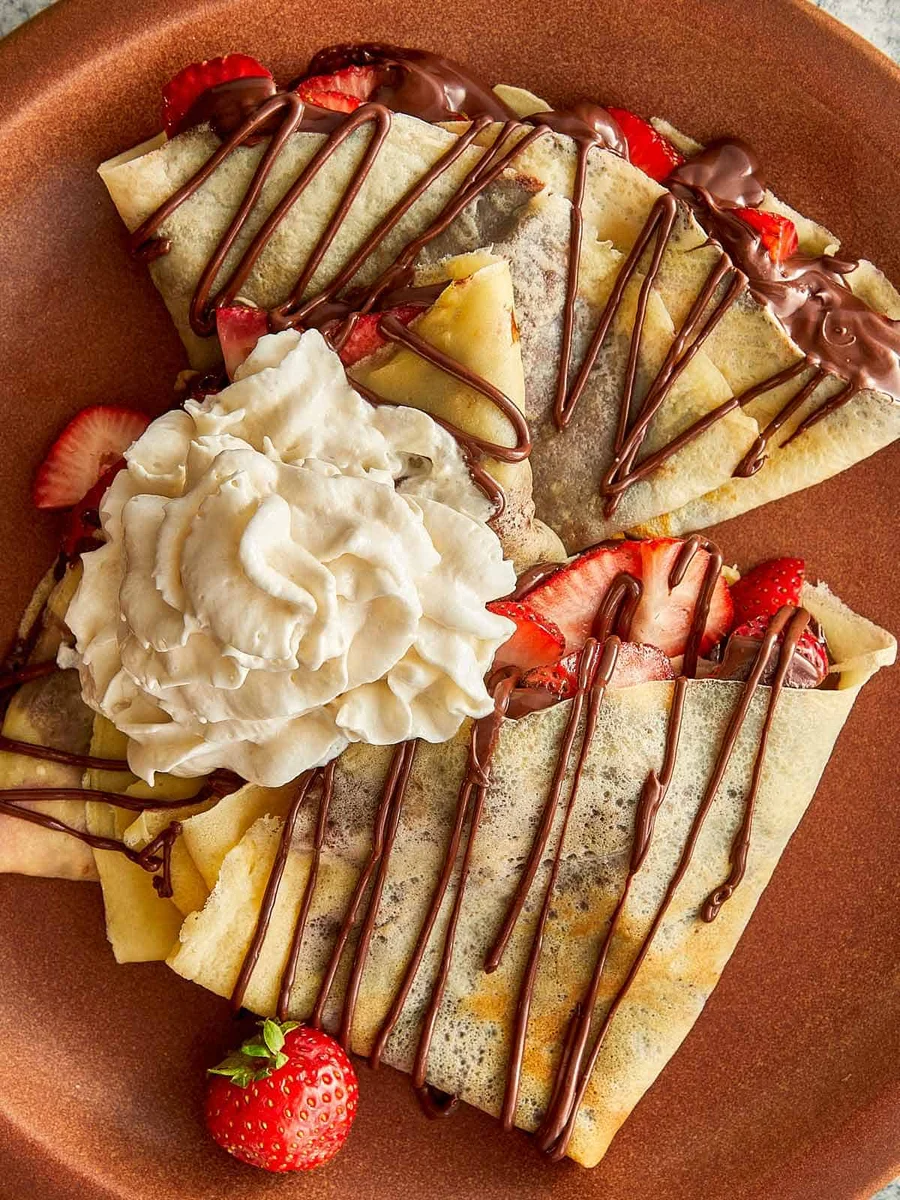 Authentic French Nutella Strawberry Crepes