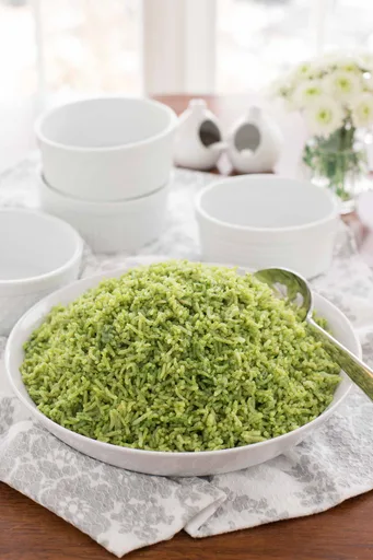 Arroz verde con cilantro