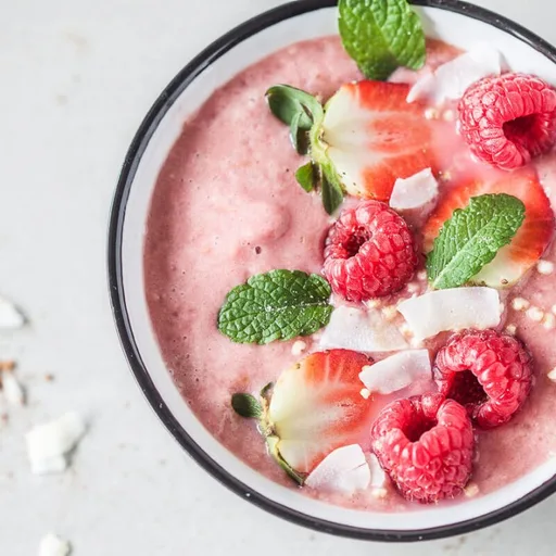 Banana Raspberry Smoothie Bowl {Vegan}